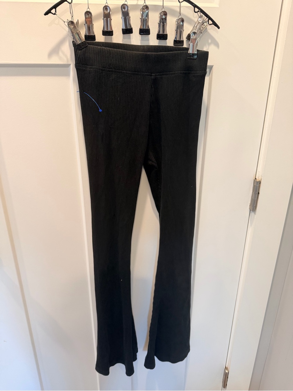 PINK Victoria’s Secret Black Ribbed Flare Yoga Leggings Pants XS